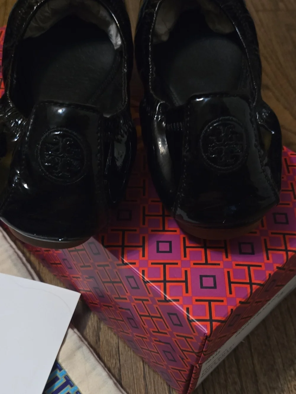 Tory Burch Black Patent Leather Round-Toe Eddie Ballet Flats Size 9
